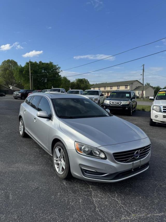2015 Volvo V60 Premier