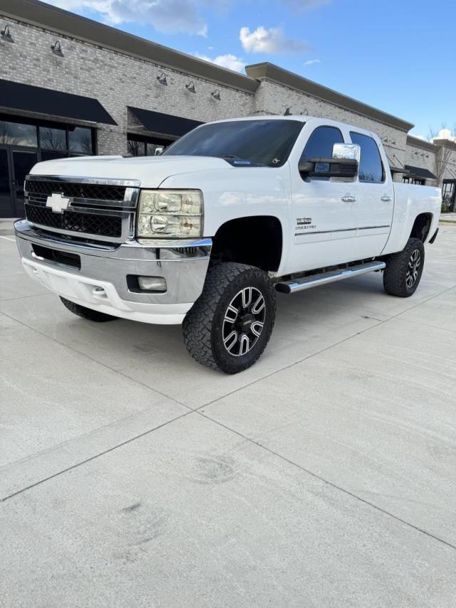 2014 Chevrolet Silverado HD 1LT 4WD Crew Cab SWB's photo
