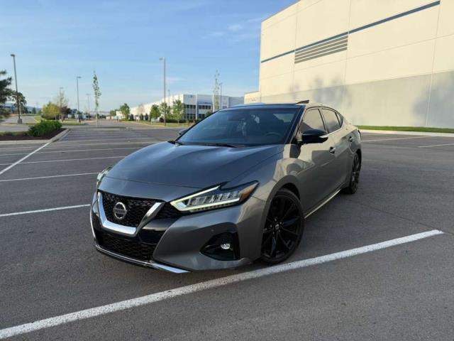 2020 Nissan Maxima SR's photo