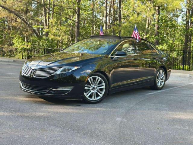 2014 Lincoln MKZ Front Wheel Drive's photo