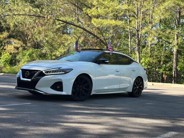 2019 Nissan Maxima SR's photo