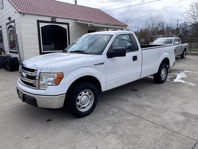 2013 Ford F-150 XL Regular Cab 126-in's photo