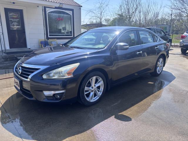2014 Nissan Altima 2.5 SV's photo