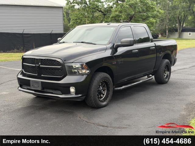 2017 RAM 1500 Express 4x4 Crew Cab 5'7's photo