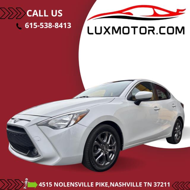 2019 Toyota Yaris LE's photo