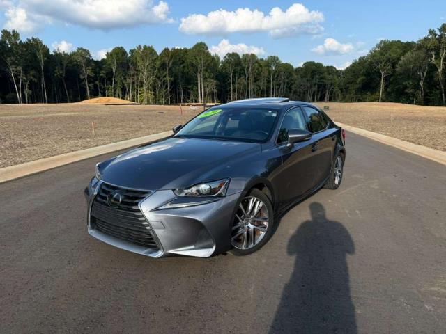 2020 Lexus IS